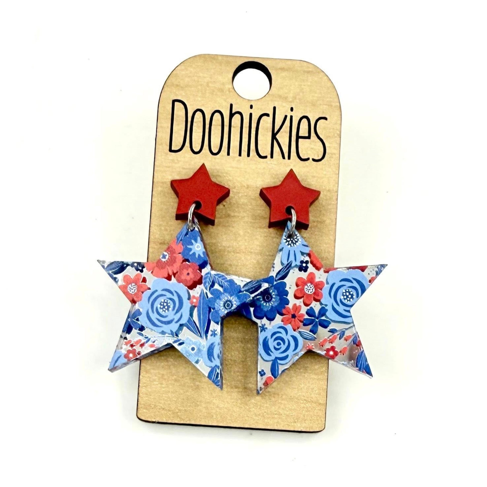 USA Star Dangle Earrings Floral Design Red White Blue | oak7west.com